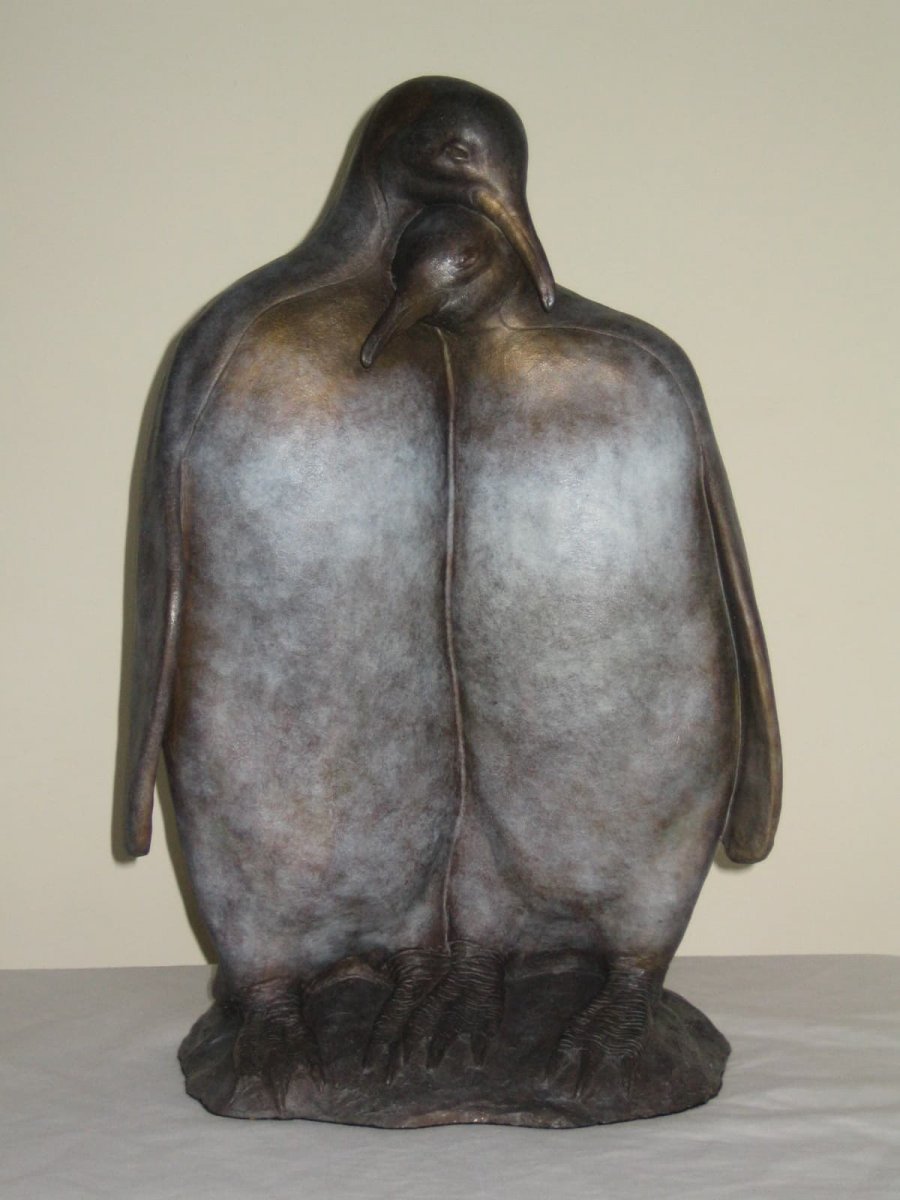 A bronze sculpture of penguins