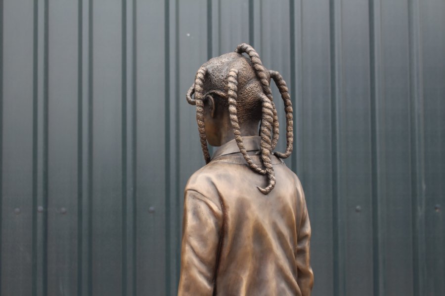 Ella Roberta Adoo-Kissi-Debrah bronze statue
